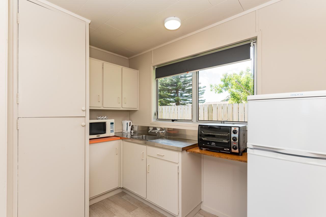 Waitangi Beach Units Bagian luar foto