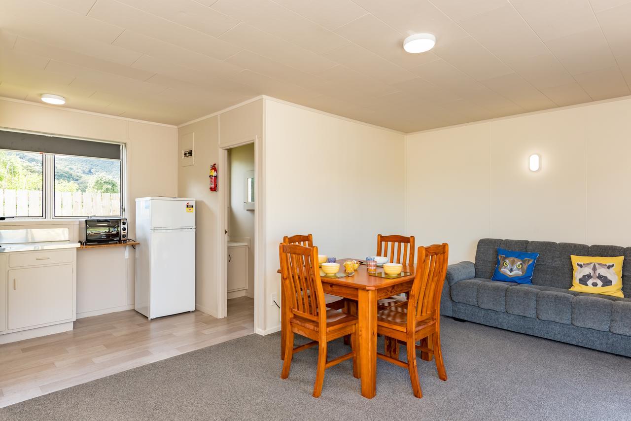 Waitangi Beach Units Bagian luar foto
