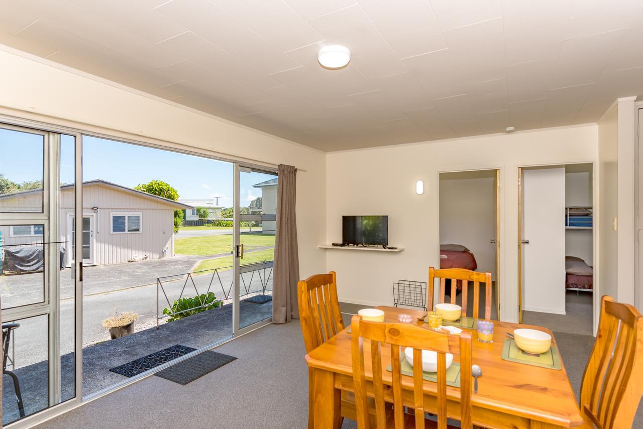 Waitangi Beach Units Bagian luar foto